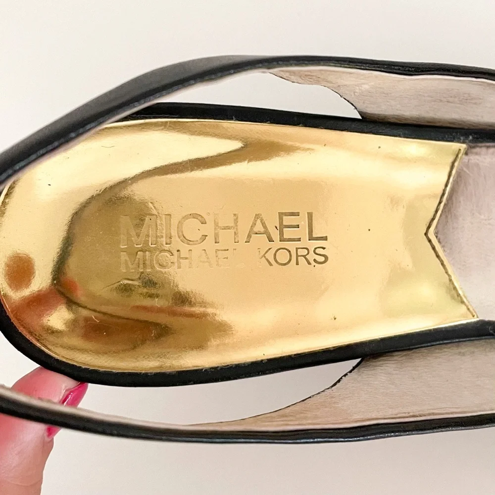 Michael Kors elegant michael